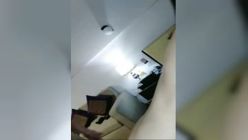 苗条骚妇大战炮友...