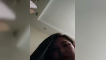 性满释放 绝对熟女道具自慰插嘴，再插穴，特写紧致小穴，十分粉嫩