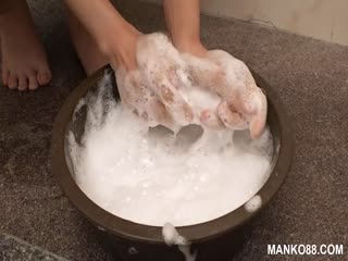 小萝莉，爱吃精，爽上天，三人行