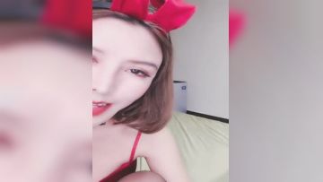 直播 红色吊带兔女郎网红妹子黑丝自慰诱惑!