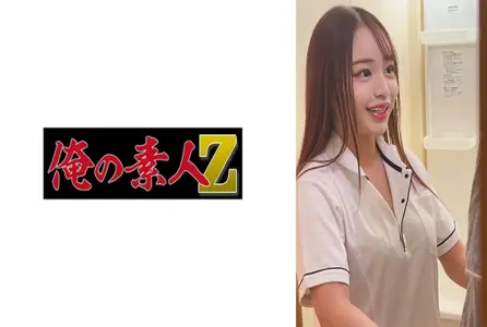 230OREMO-252230OREMO-252 一位全心照顾老人的女护理人员给老人洗澡，小心翼翼地