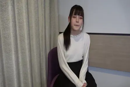 FC2-1679345FC2-1679345 【私拍】失身一个月后怕又痛，但是……黑发修长少女这次