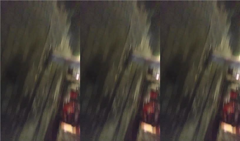 小哥猛干灰丝熟女，舔奶揉穴调情，擡腿肩上扛抽插猛操，搞得熟女爽了啊啊叫