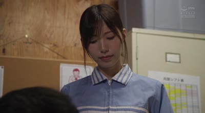 Attackers - ADN-677 唾液が混じり合う密室接吻社长室 鹫见すみれ