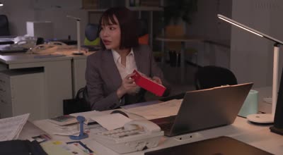 Momotaro - DLDSS-420 业务中リモバイ绝顶寸止めでガニ股失禁してイキ耻じさらした生意気OL 入田真绫